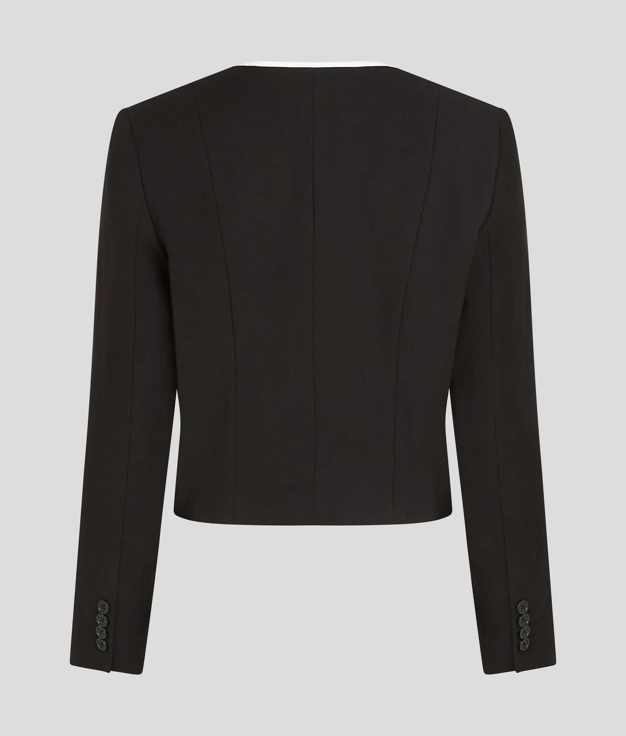 B&W BLAZER